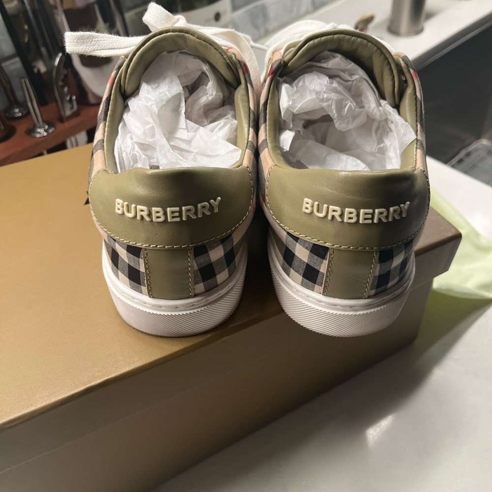 Women’s Burberry Sneakers - Picture 4 of 10